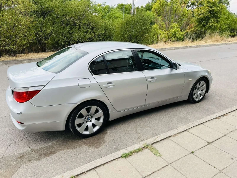 BMW 530, снимка 11 - Автомобили и джипове - 52723383