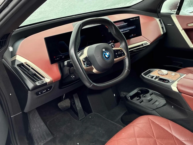 BMW iX 2022 XDRIVE50 * БЕЗ ПЪРВОНАЧАЛНА ВНОСКА, снимка 7 - Автомобили и джипове - 52874145