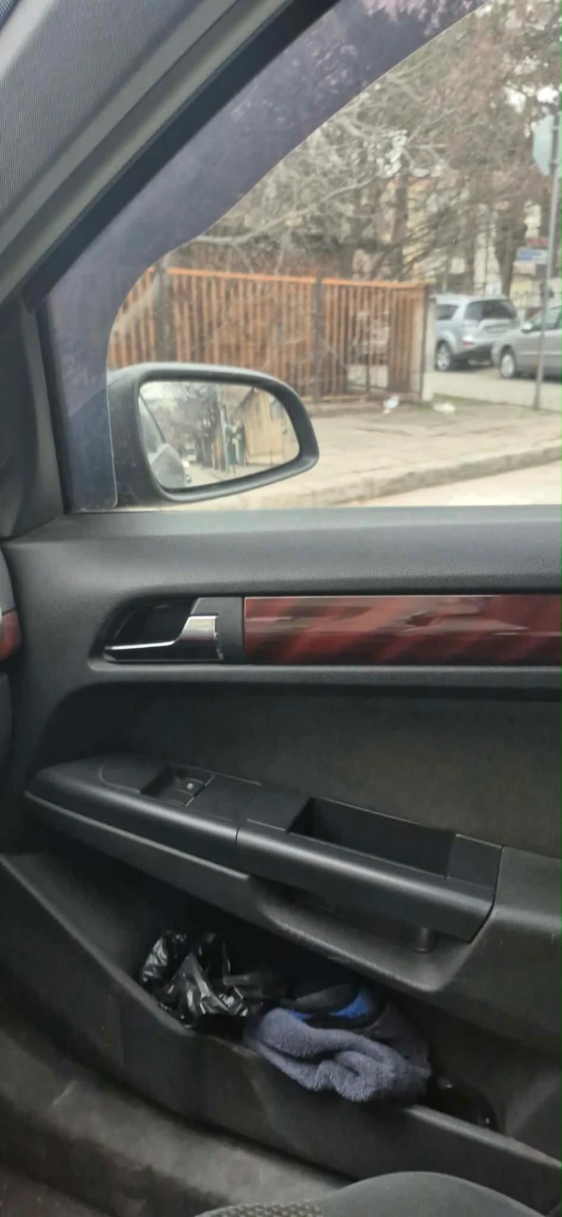 Opel Astra 1.7 CDTI - 6 скорости, снимка 6 - Автомобили и джипове - 53365747