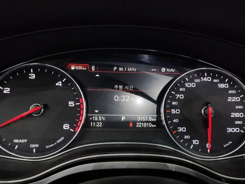 Audi A6, снимка 8 - Автомобили и джипове - 56159289