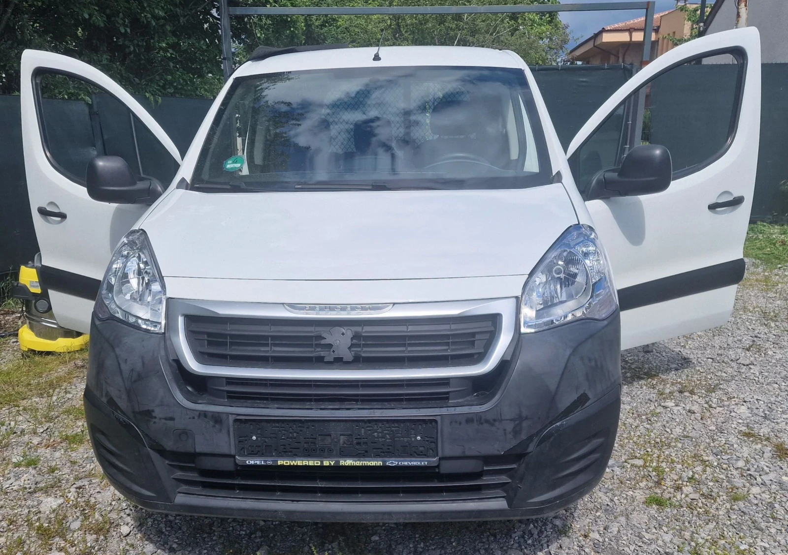 Peugeot Partner 2017г. 98000км. Автоматик, снимка 1