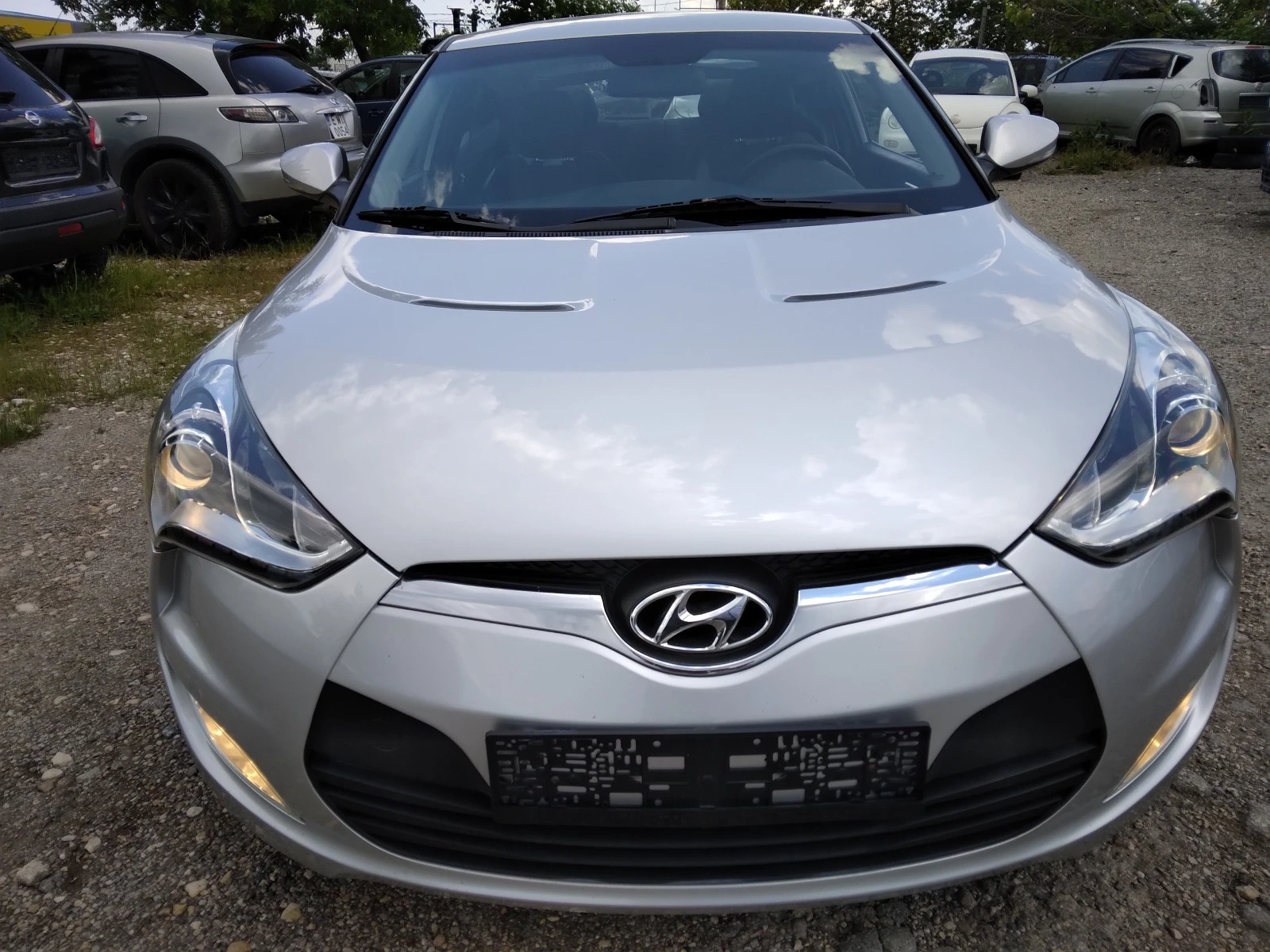 Hyundai Veloster  1.6 бензин - изображение 2