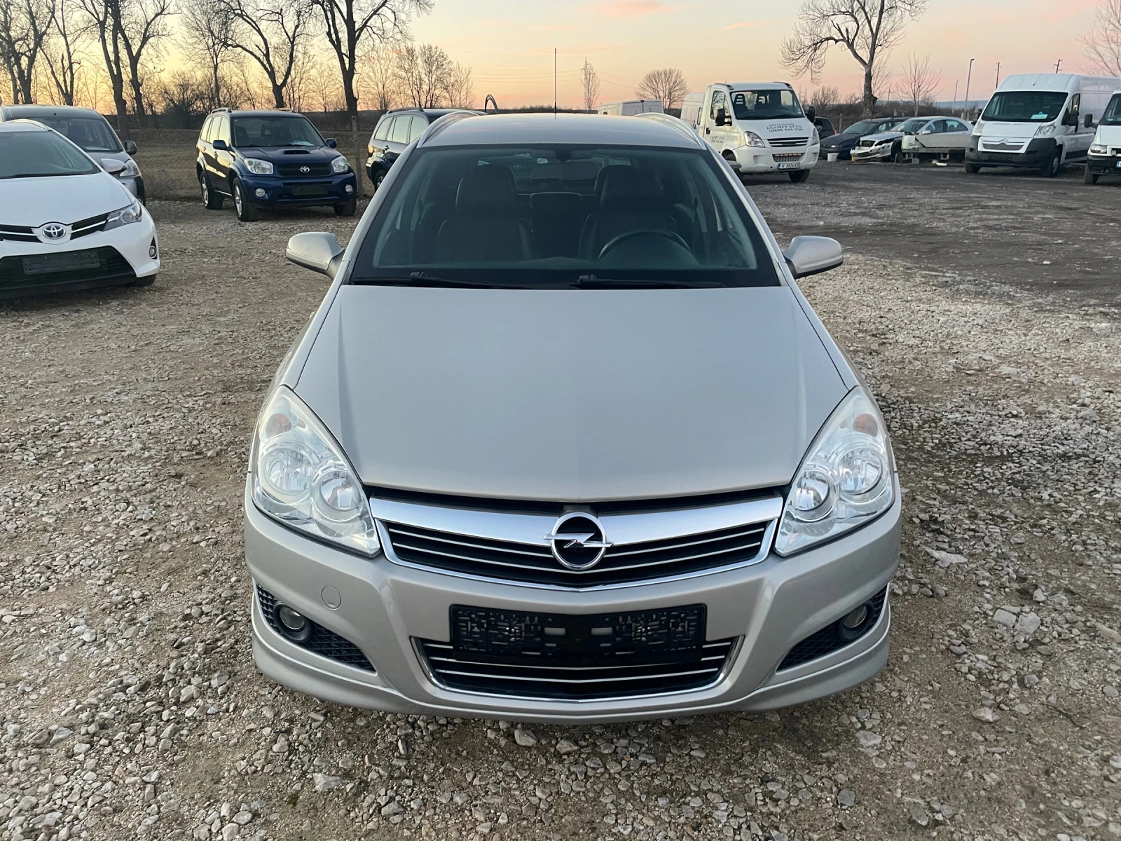 Opel Astra 1.7CDTI ИТАЛИЯ - изображение 2