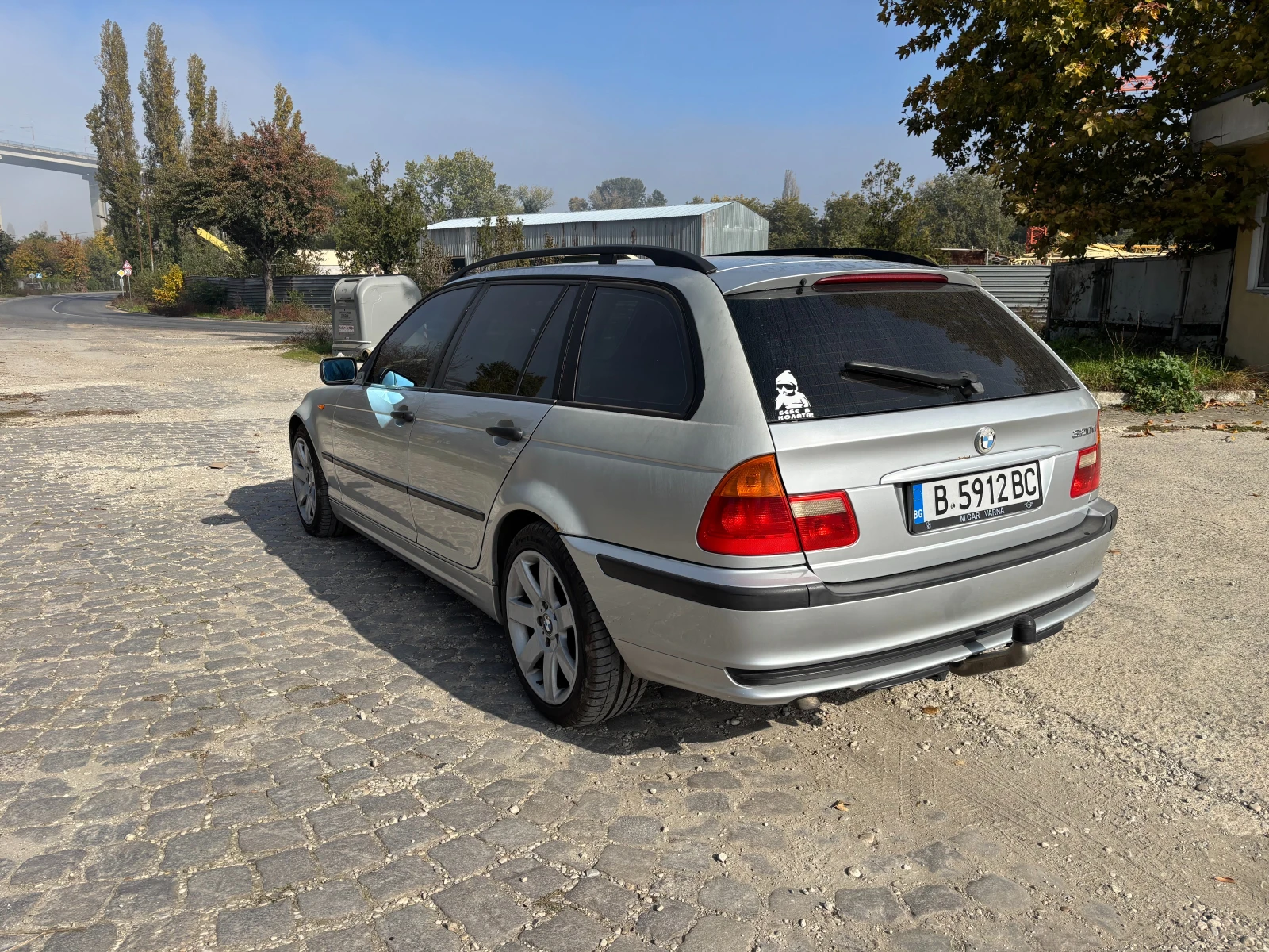 BMW 320 2.0 150 - изображение 2