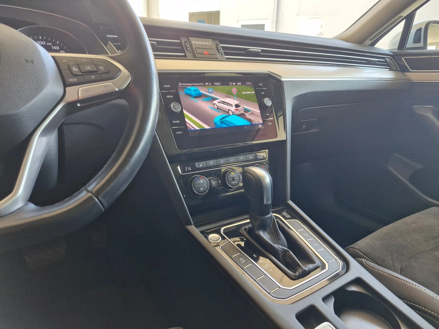 VW Passat Elegance 2.0 TDI SCR | Mobile.bg — изображение 15