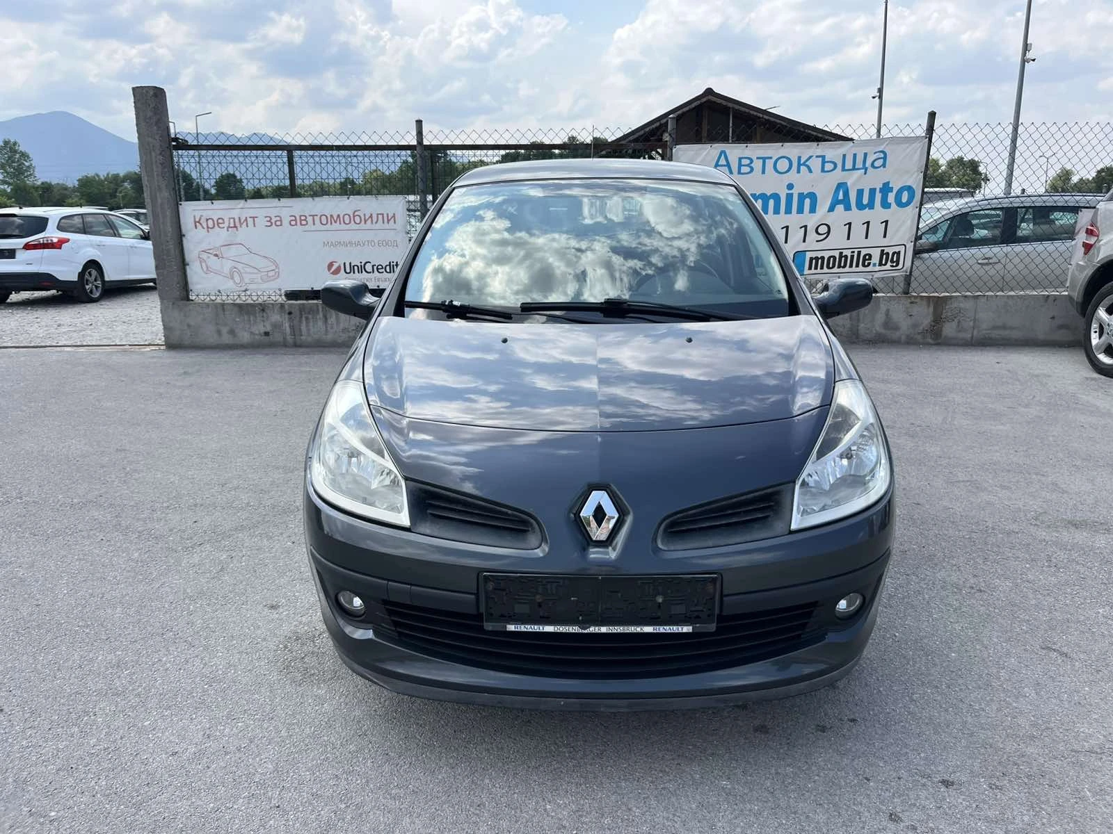 Renault Clio 1.2I 75кс EURO 4 КЛИМАТИК - изображение 2