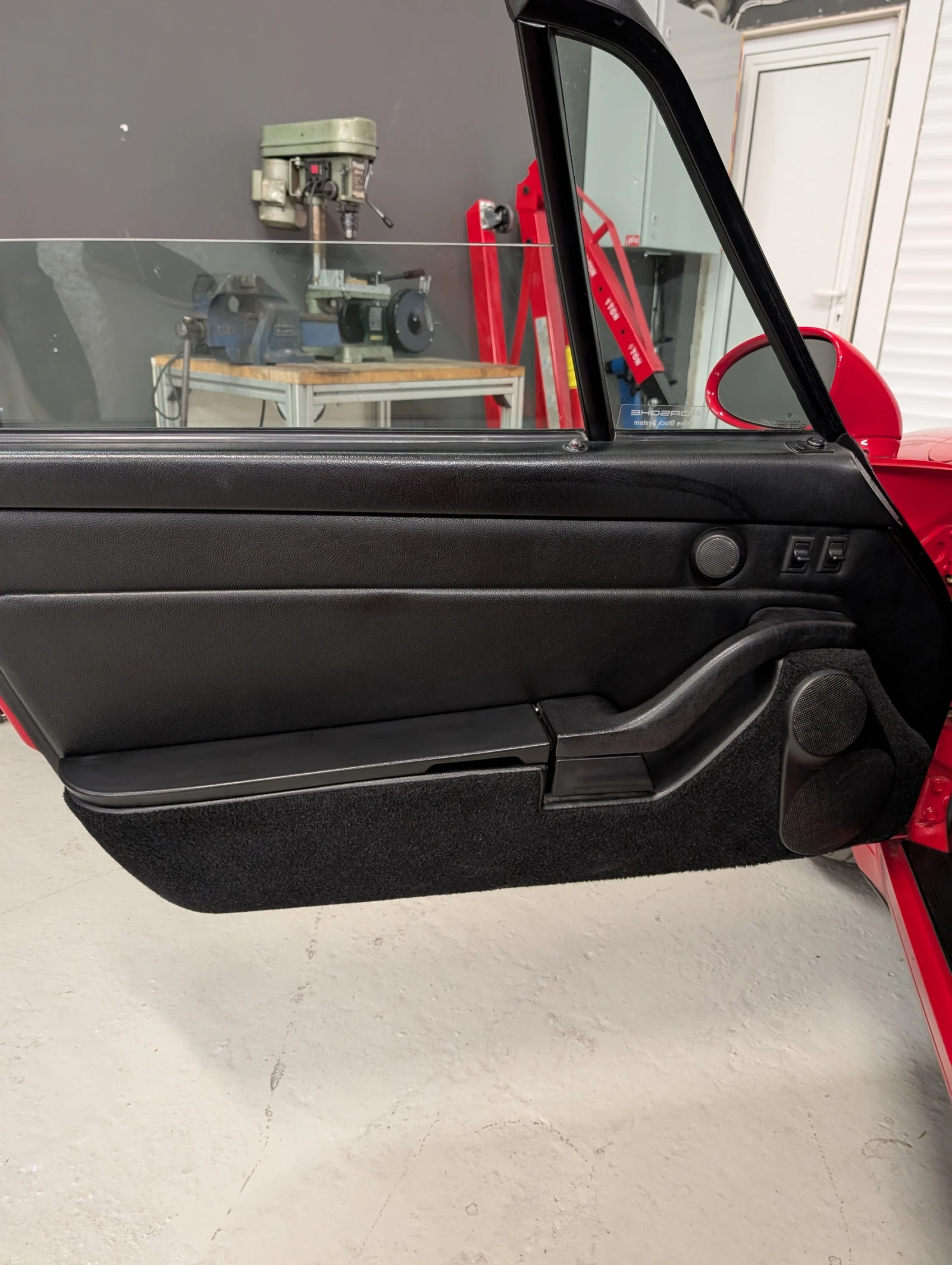 Porsche 911 993 Carrera Cabriolet | Mobile.bg   11