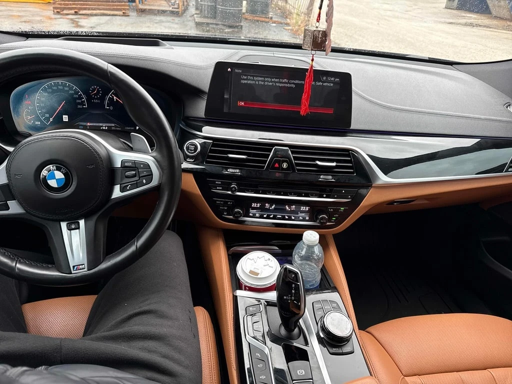 BMW 640 * xDrive * CARFAX *    | Mobile.bg   9