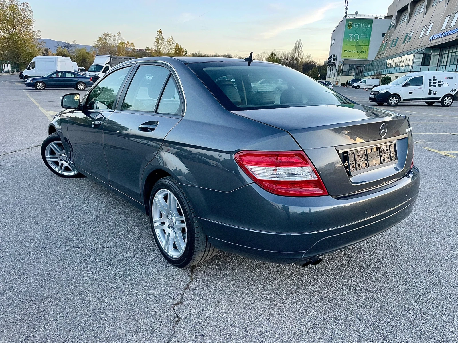 Mercedes-Benz C 180 Harman/Kardon///AMG/// .///.2. | Mobile.bg   5