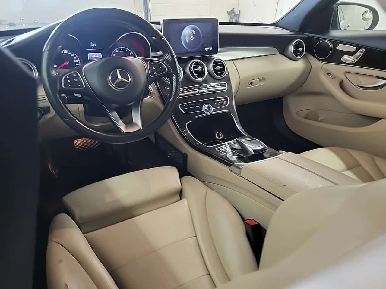 Mercedes-Benz C 300 CARFAX /Кожа/Нави/Подгрев/Панорама - изображение 9