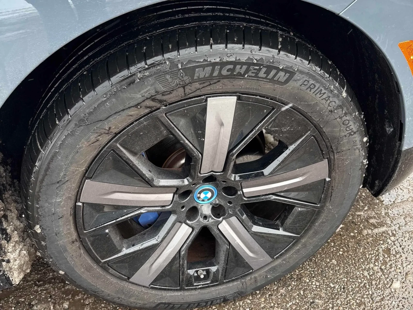 BMW iX * xDrive40 * CARFAX * HARMAN KARDON * KEYLESS *  | Mobile.bg � ����������� 14