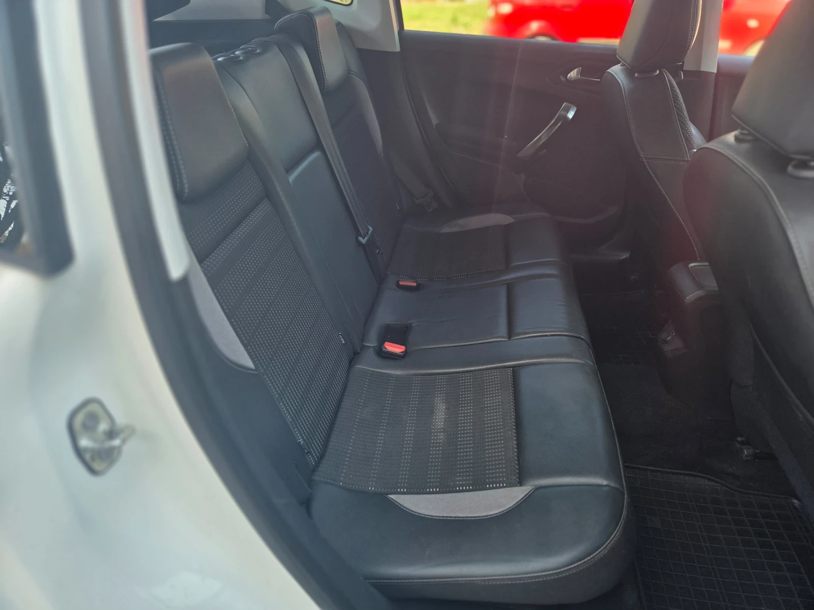 Peugeot 2008, снимка 11 - Автомобили и джипове - 53825242