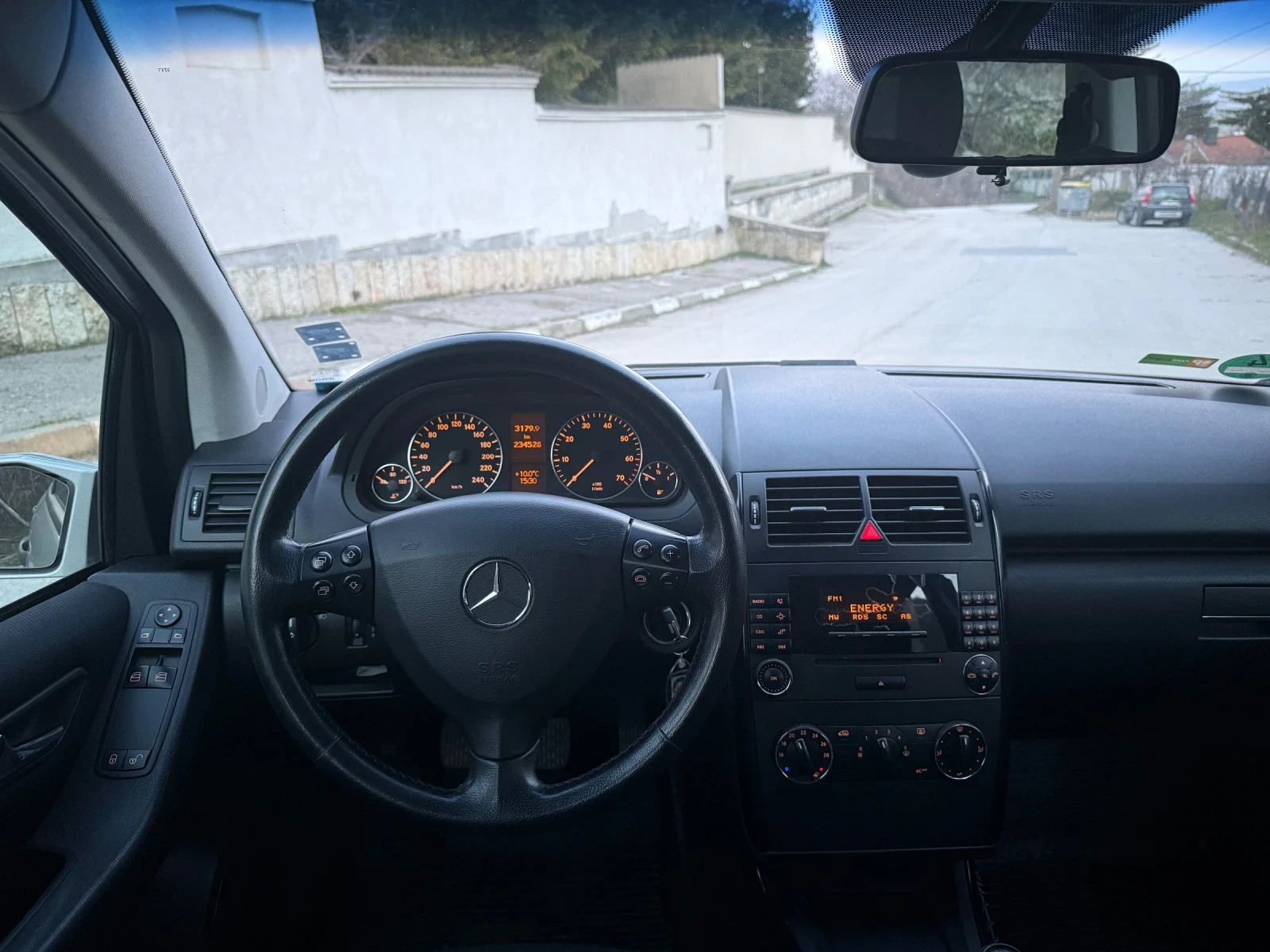 Mercedes-Benz A 170 1, 4i 115hp, снимка 10 - Автомобили и джипове - 53830723