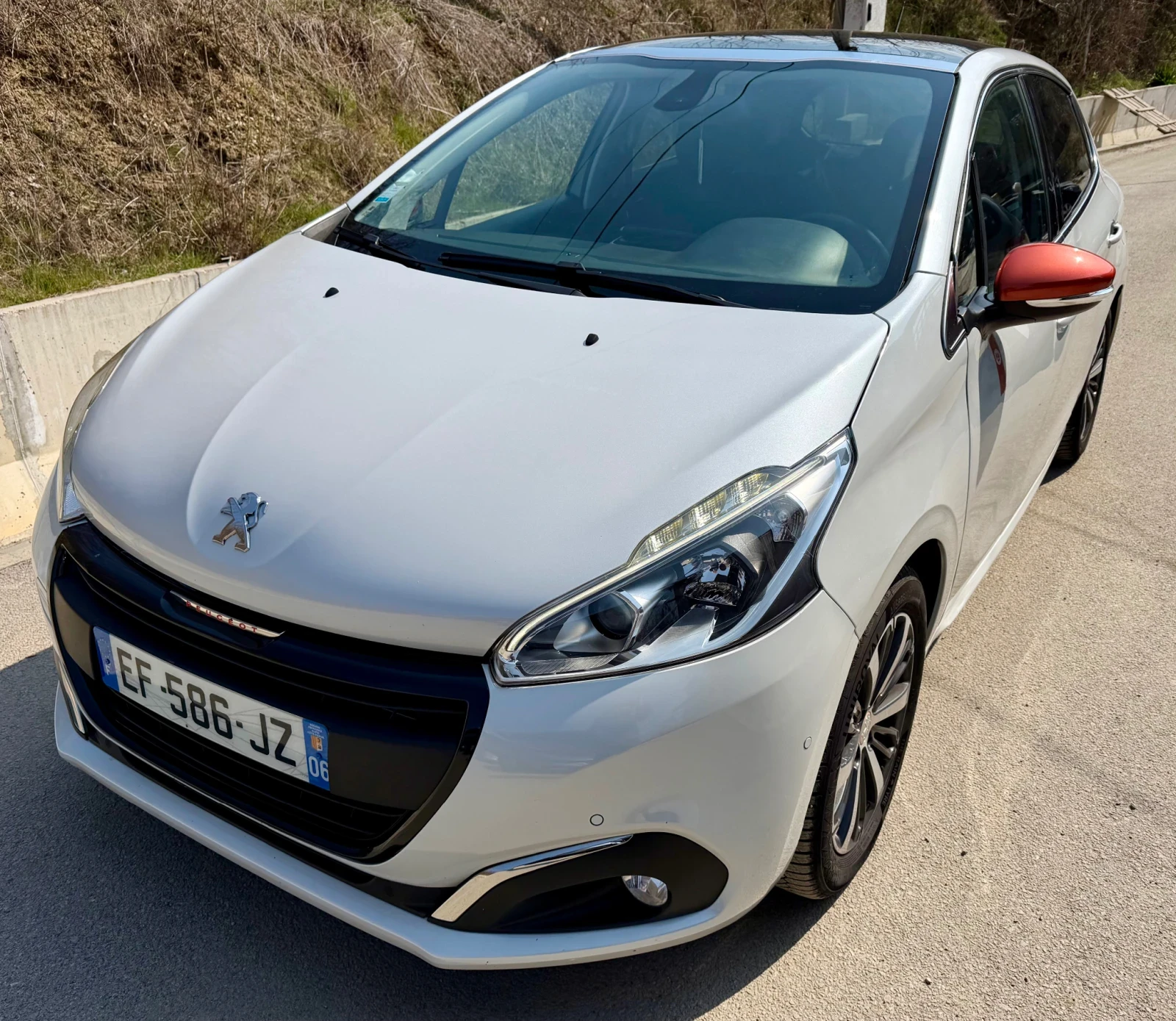 Peugeot 208 110hp Turbo Rolland Garros EURO6 | Auto.bg — изображение 1