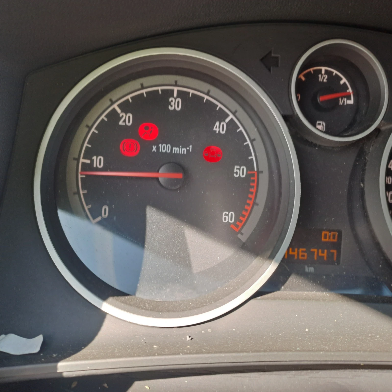 Opel Astra 1.7 Cdti 101 hp, снимка 11 - Автомобили и джипове - 53891132