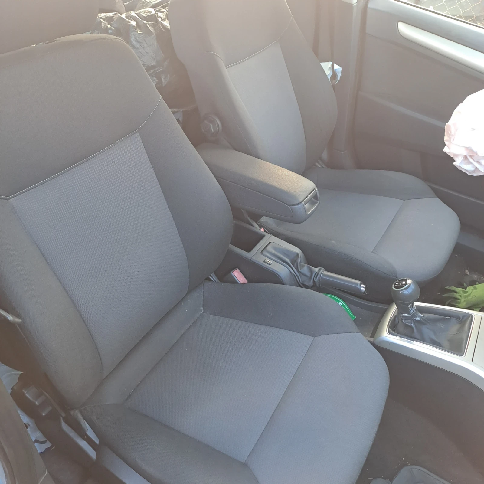 Opel Astra 1.7 Cdti 101 hp, снимка 7 - Автомобили и джипове - 53891132