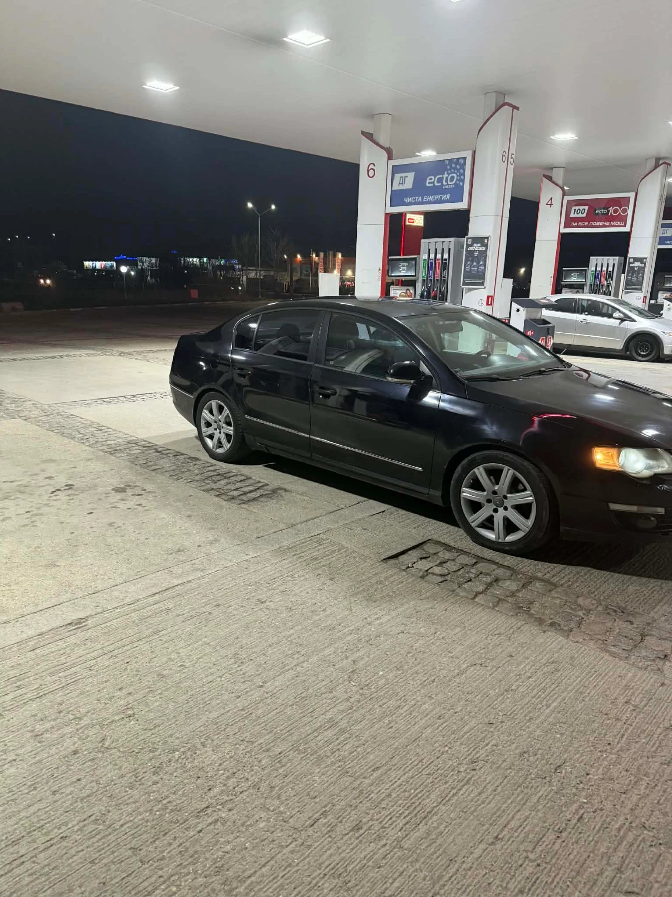 VW Passat, снимка 3 - Автомобили и джипове - 53905825