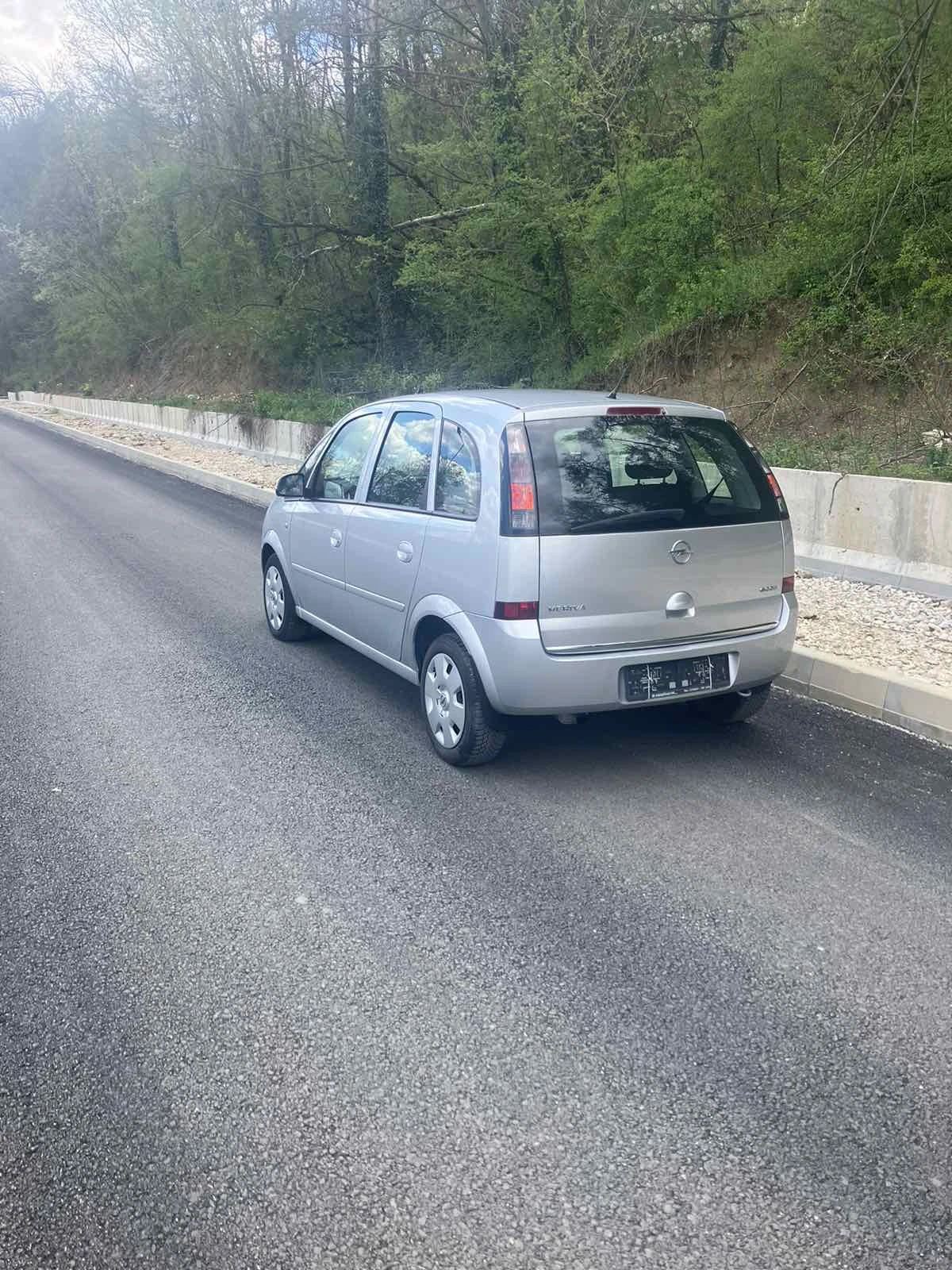 Opel Meriva 1.4, снимка 7 - Автомобили и джипове - 54310139