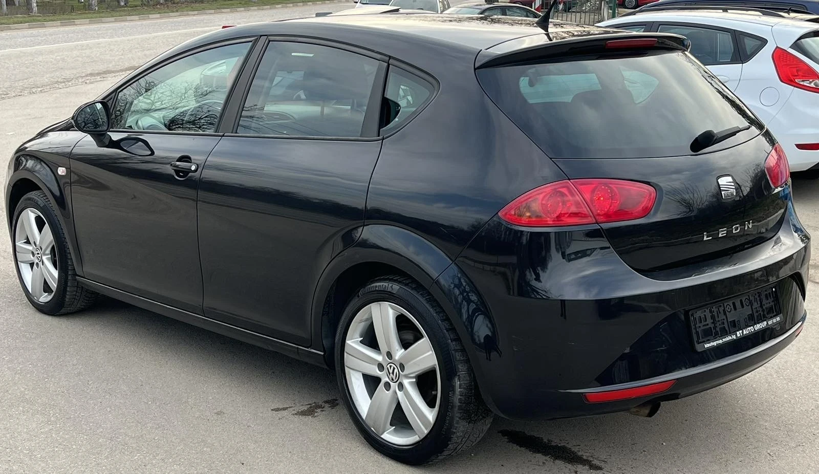 Seat Leon 1.4i , снимка 4 - Автомобили и джипове - 54430531