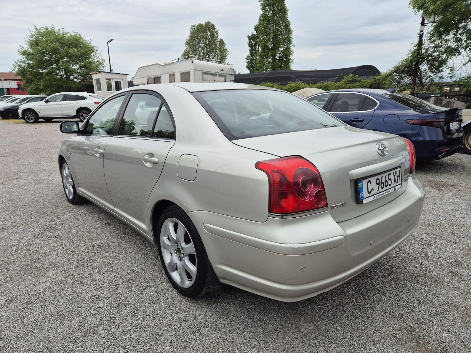 Toyota Corolla 2.0i | Mobile.bg � ����������� 3