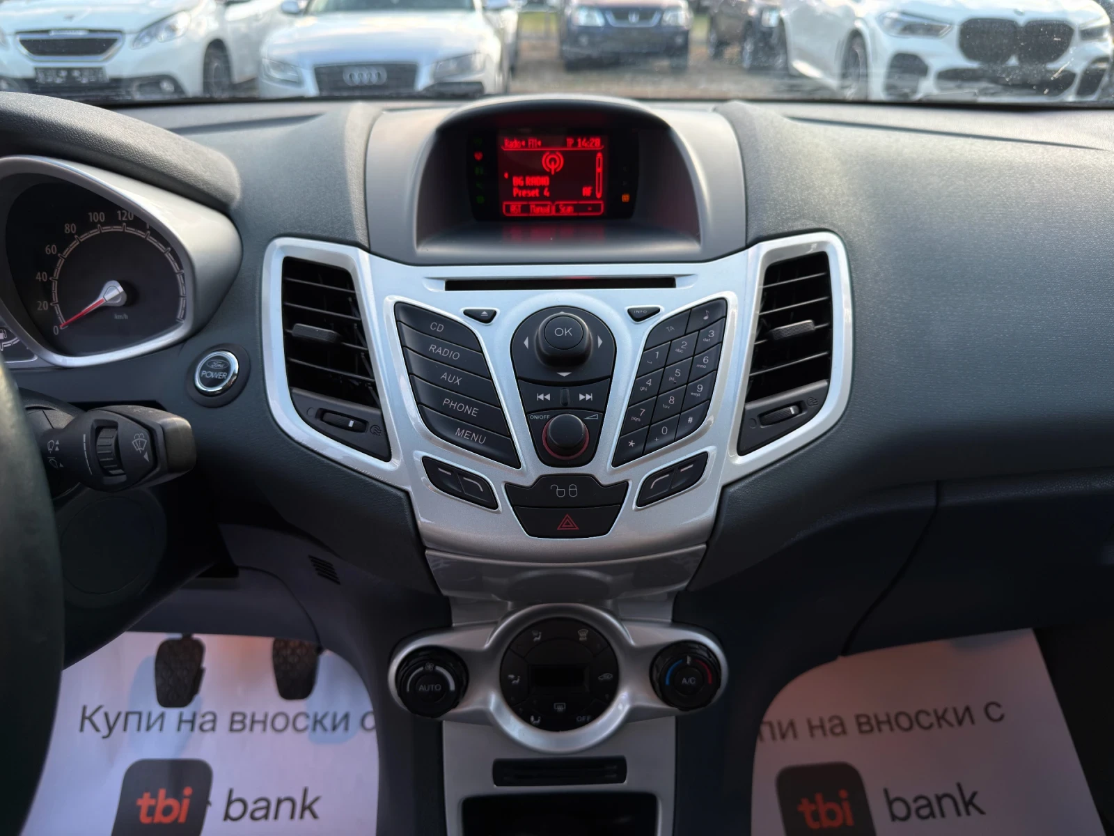 Ford Fiesta 1.4TDCI-70к.с./ Парктроник/ Климатроник/ EURO5A, снимка 15 - Автомобили и джипове - 54582027