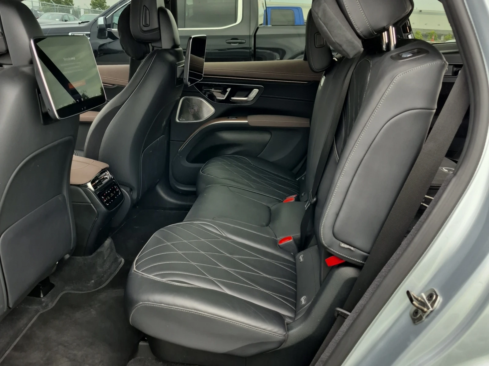 Mercedes-Benz EQS EQS * 580 * TV, ОБДУХВАНЕ, ПАНОРАМА, снимка 12 - Автомобили и джипове - 54974267
