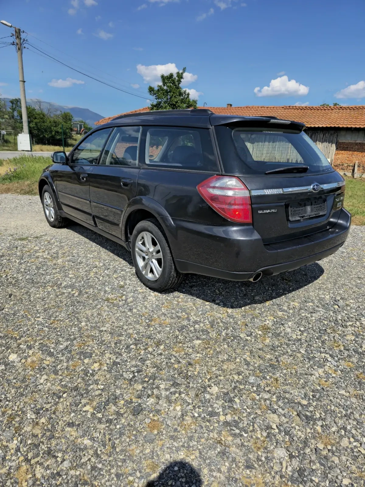 Subaru Outback 2.0d, снимка 3 - Автомобили и джипове - 55167182