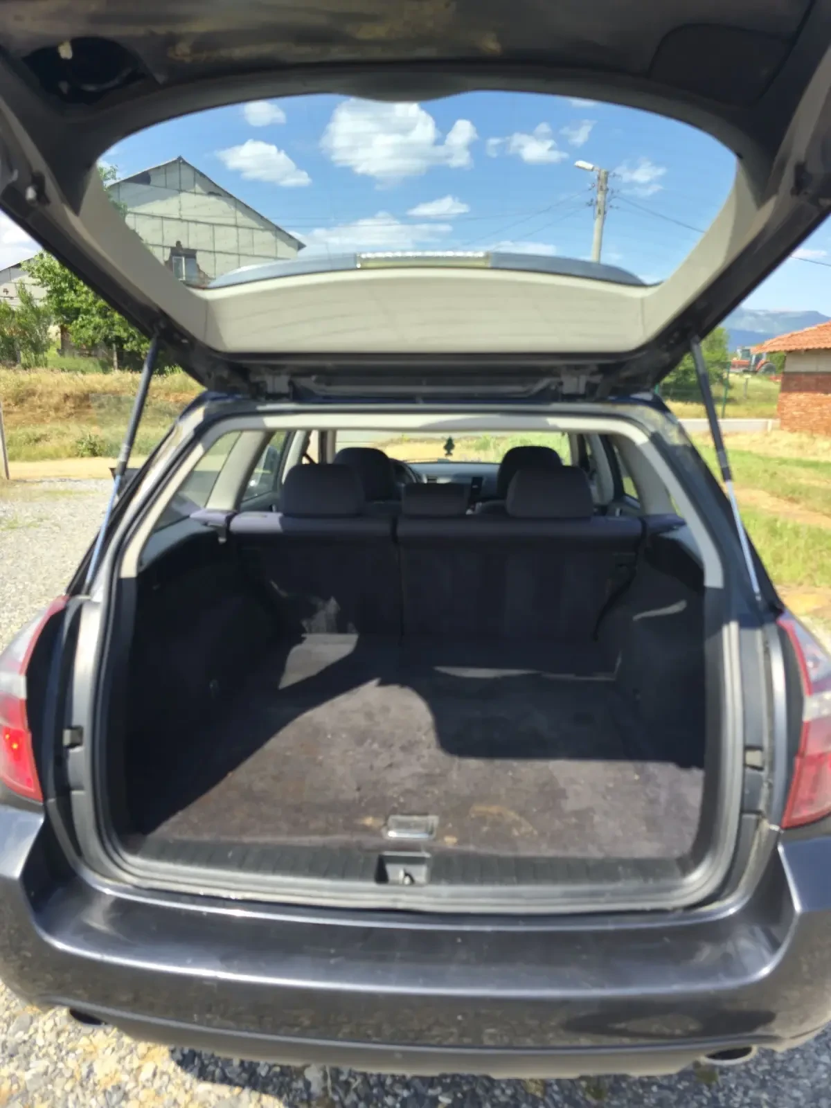 Subaru Outback 2.0d, снимка 13 - Автомобили и джипове - 55167182