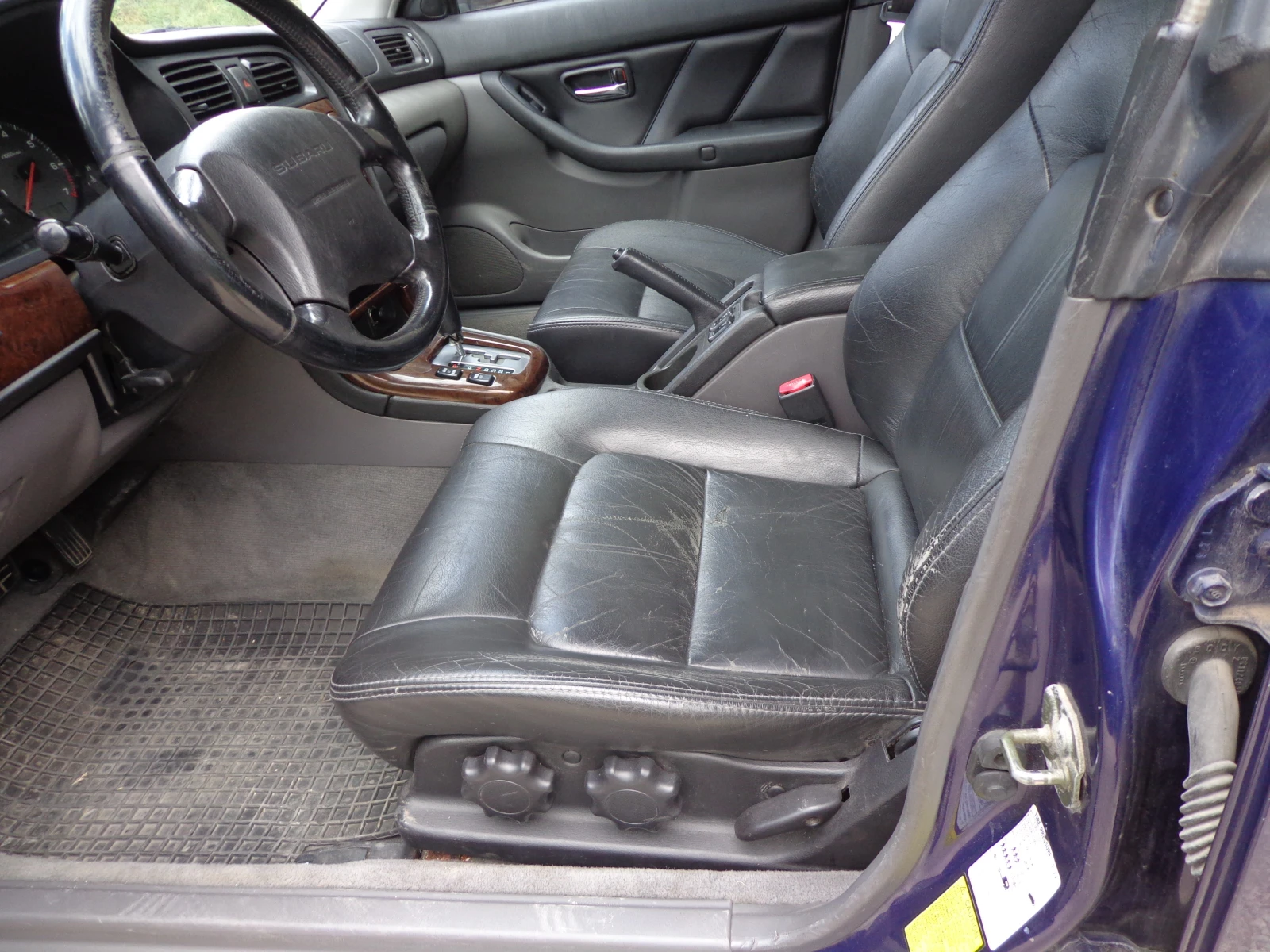 Subaru Legacy 2.5 GX, снимка 10 - Автомобили и джипове - 55265455