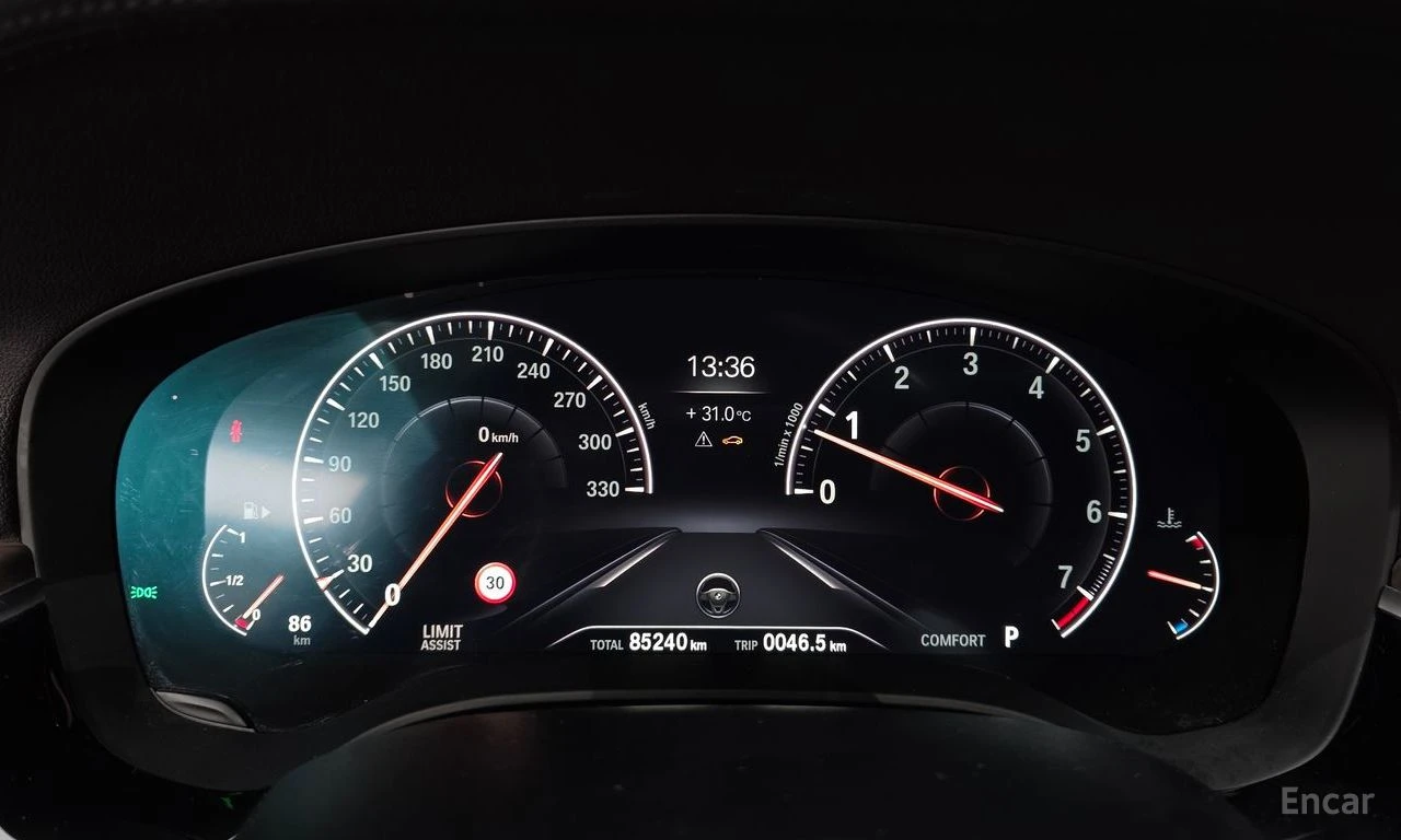 BMW 530 ПОДГРЕВИ * ПАНО * HEAD-UP * АВТОКРЕДИТ , снимка 9 - Автомобили и джипове - 55363905