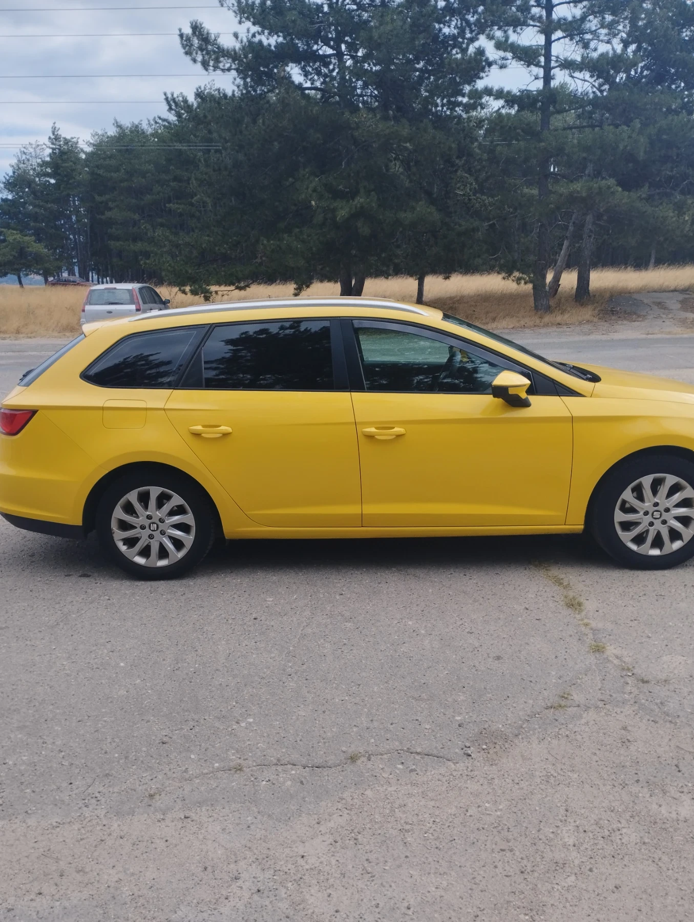 Seat Leon, снимка 7 - Автомобили и джипове - 55601372