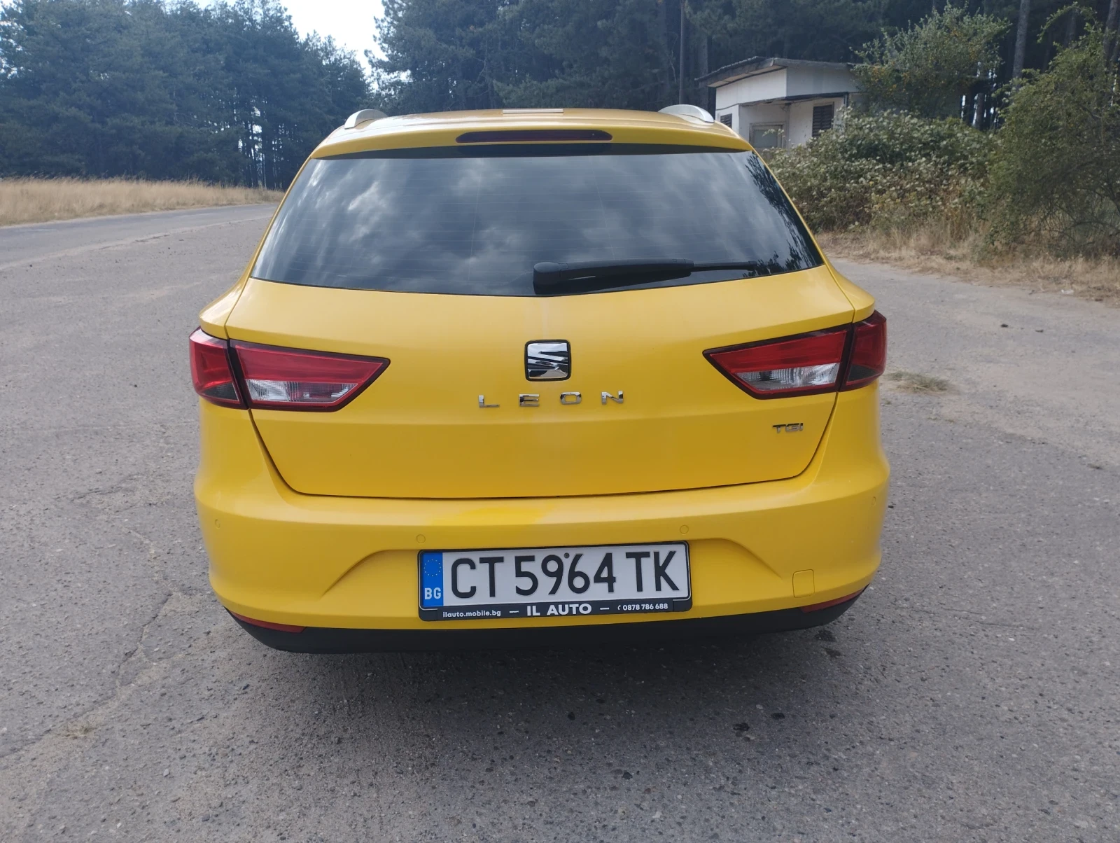 Seat Leon, снимка 5 - Автомобили и джипове - 55601372