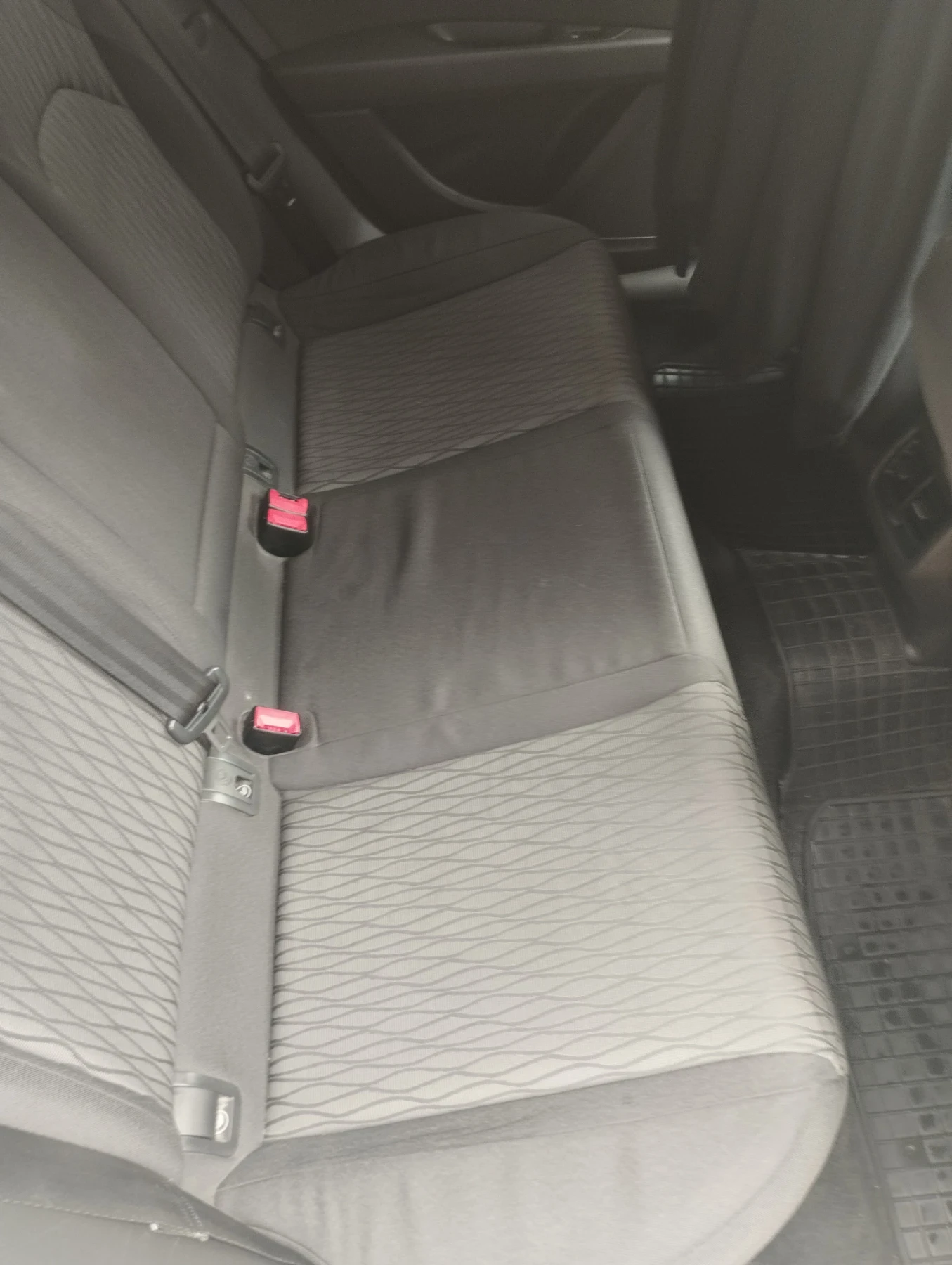 Seat Leon, снимка 9 - Автомобили и джипове - 55601372