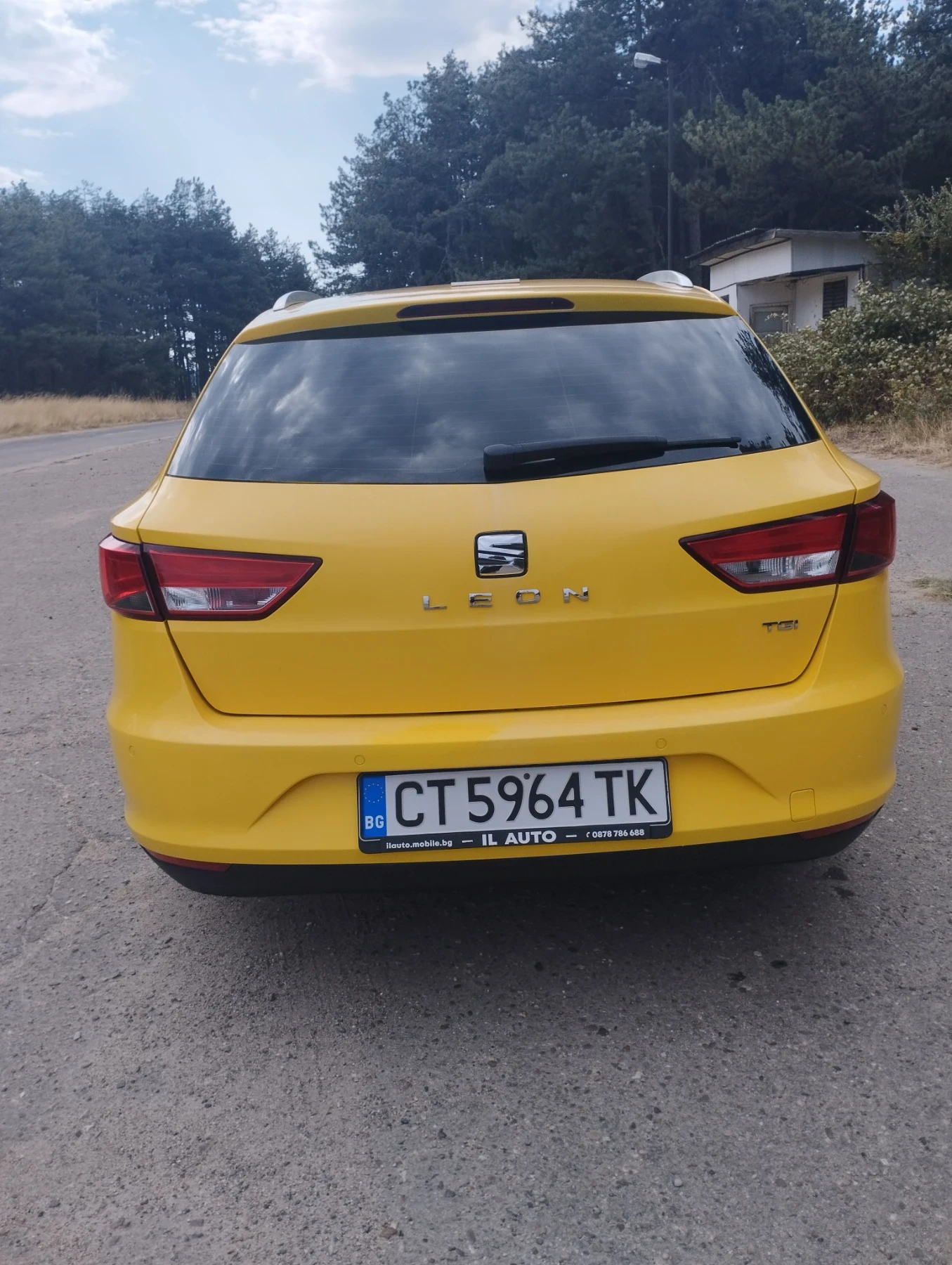 Seat Leon, снимка 6 - Автомобили и джипове - 55601372