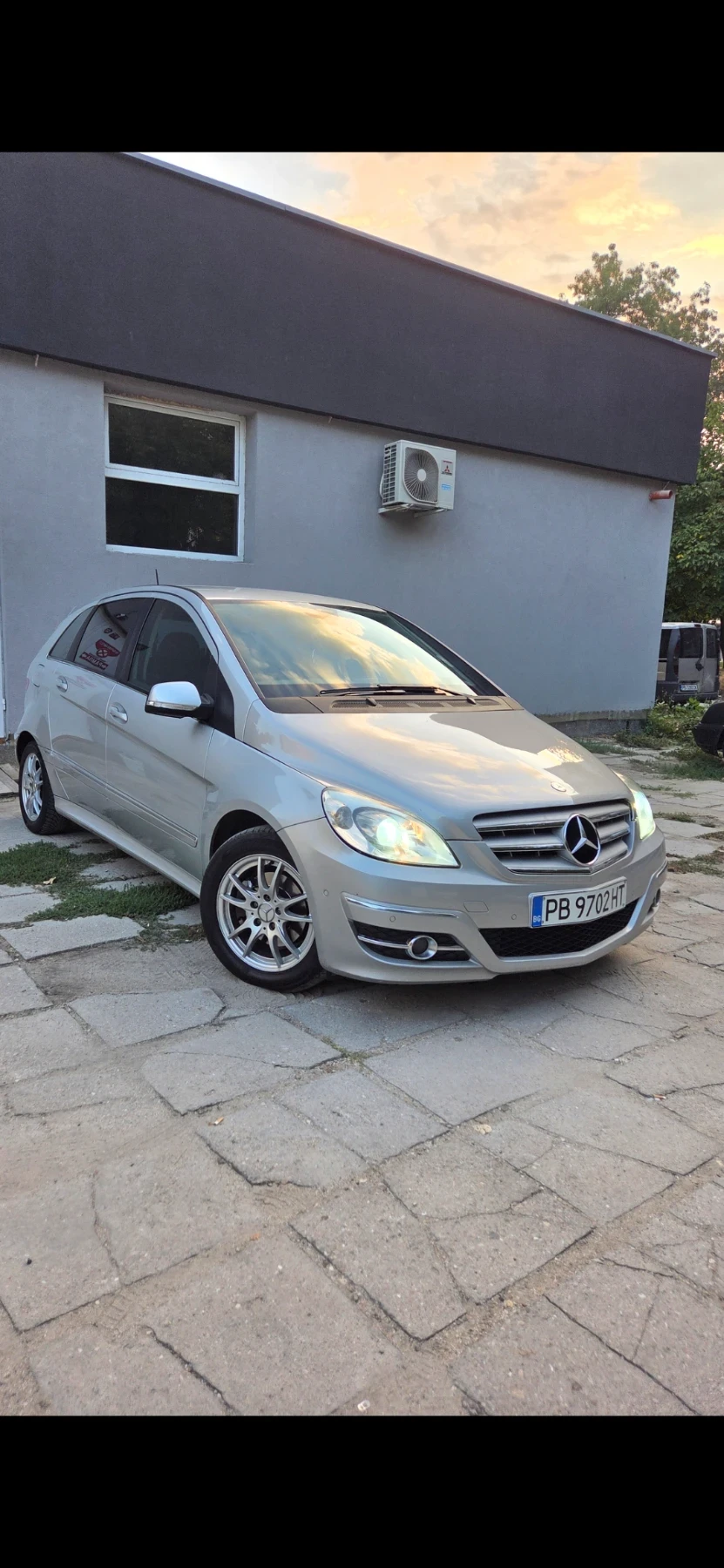 Mercedes-Benz B 200 Пефектен, снимка 2 - Автомобили и джипове - 56154696