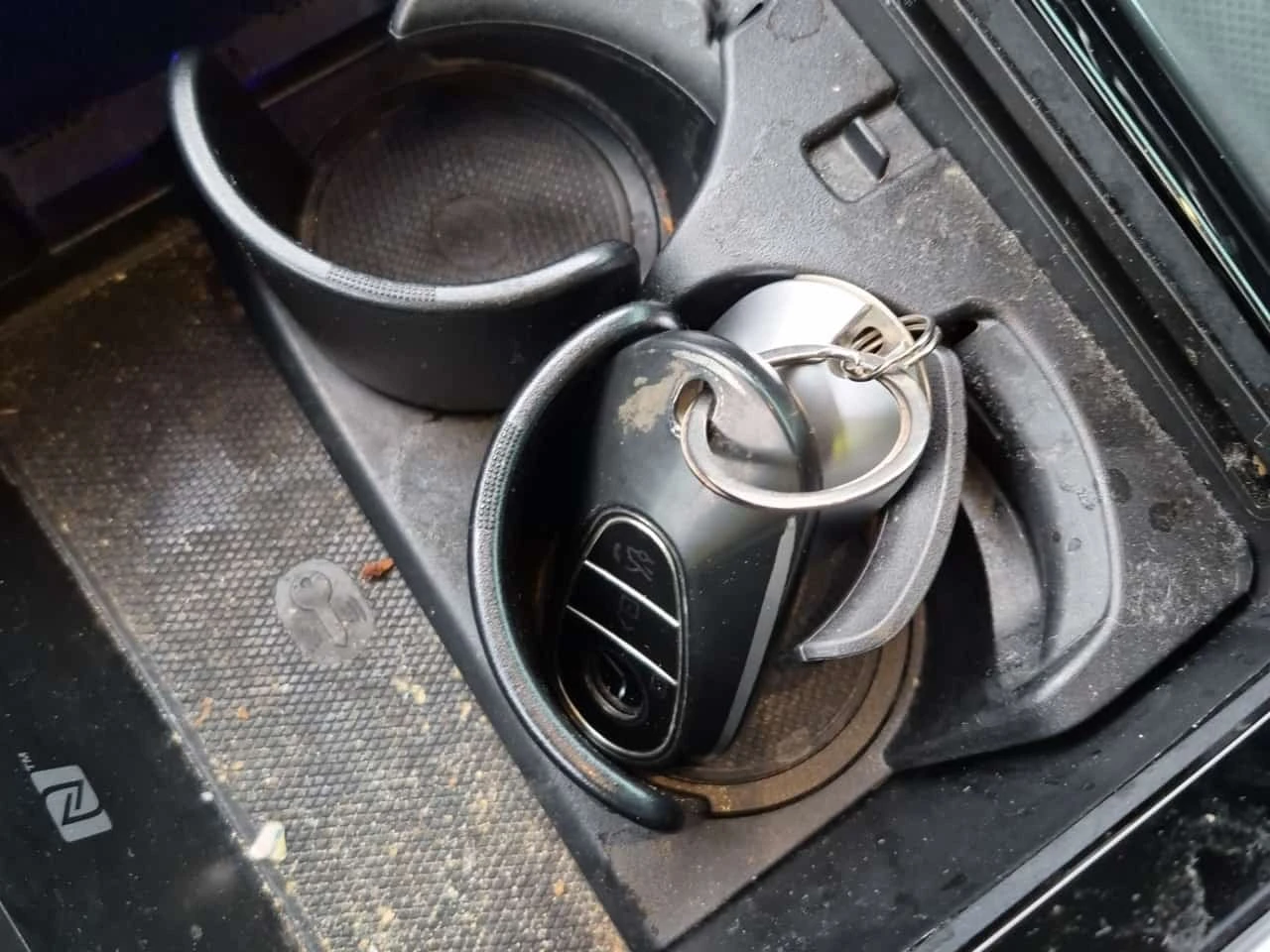 Mercedes-Benz EQS 4matic Suv 450  CARFAX | Mobile.bg � ����������� 8