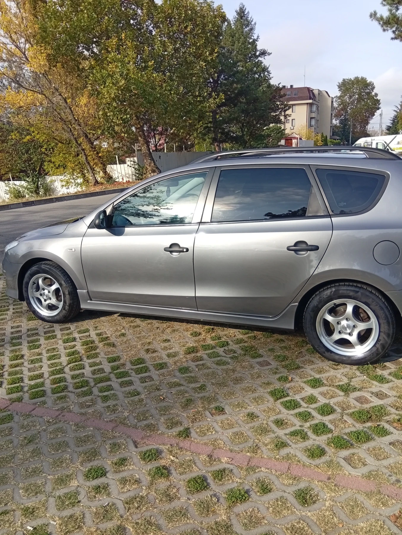 Hyundai I30 I30cw, снимка 7 - Автомобили и джипове - 56744154