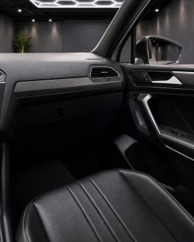 VW Tiguan COMFORTLINE * R-LINE * 4 MOTION * CARFAX * , снимка 10