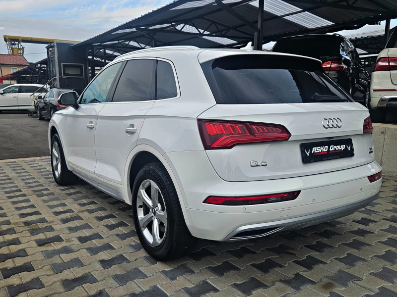 Audi Q5 S-LINE/DIGITAL/GERMANY/CAMERA/PANO/CAR PLAY/PRESEN, снимка 7 - Автомобили и джипове - 47956637