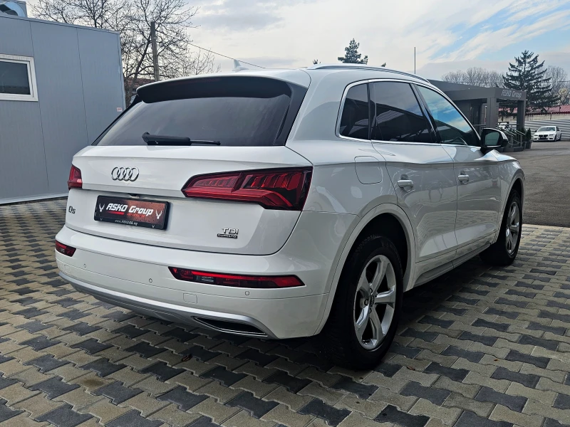 Audi Q5 S-LINE/GERMANY/CAMERA/PANO/CAR PLAY/PRE SENSE/LIZI, снимка 6 - Автомобили и джипове - 47956637