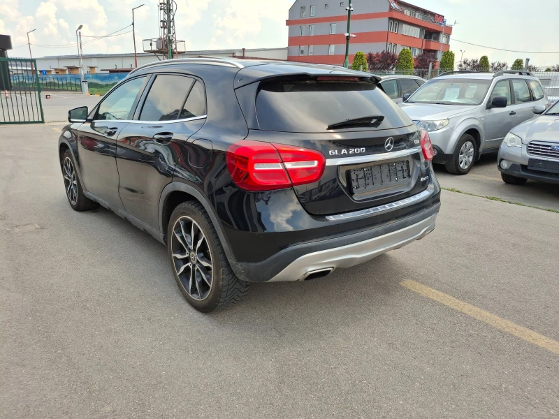 Mercedes-Benz GLA 220 4 MATIC, КОЖА, NAVI, PANORAMA, LED, снимка 6 - Автомобили и джипове - 48679519