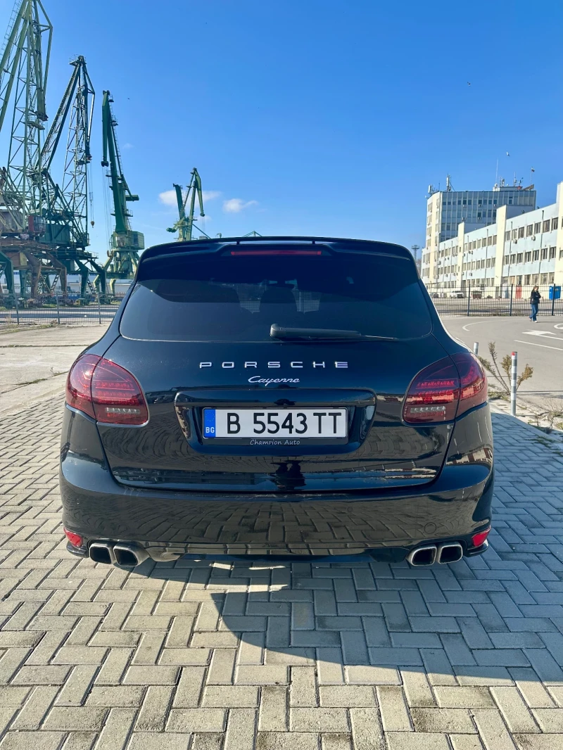 Porsche Cayenne 3.0 GTS, снимка 5 - Автомобили и джипове - 48833915