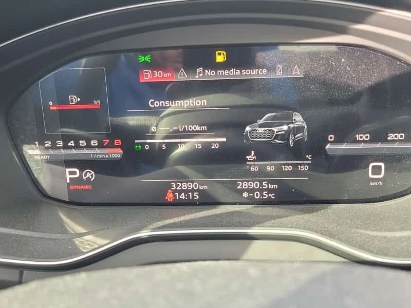 Audi Q5 * PROGRESSIV * CARFAX * S-LINE * PANO * DIGITAL - изображение 8