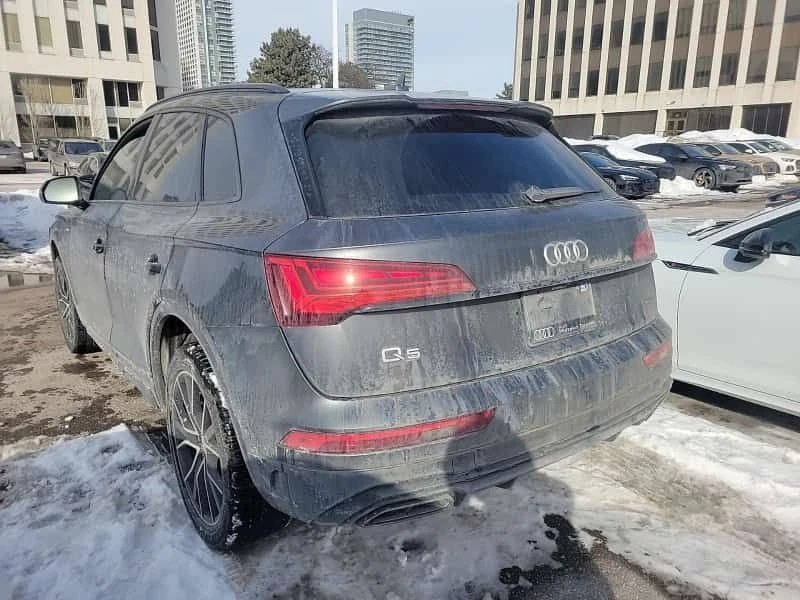 Audi Q5 * PROGRESSIV * CARFAX * S-LINE * PANO * DIGITAL, снимка 15 - Автомобили и джипове - 53605960