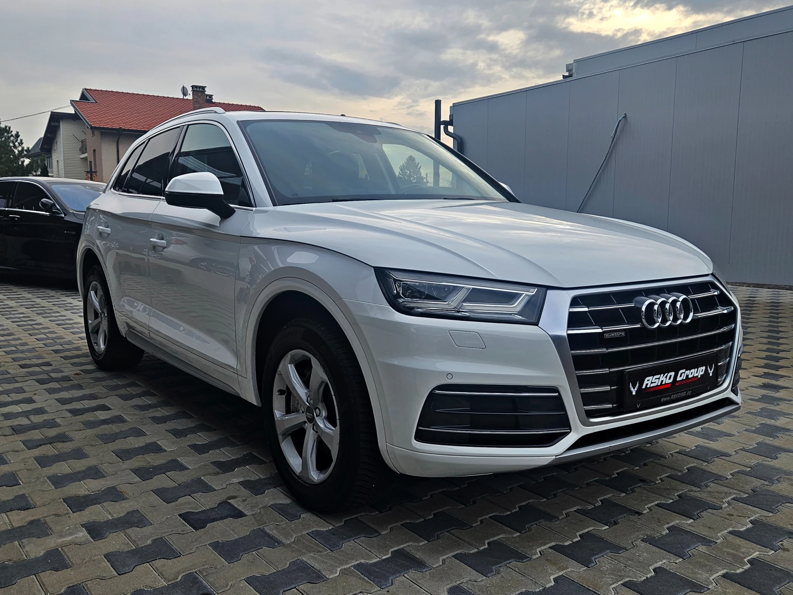 Audi Q5 S-LINE/DIGITAL/GERMANY/CAMERA/PANO/CAR PLAY/PRESEN - изображение 3