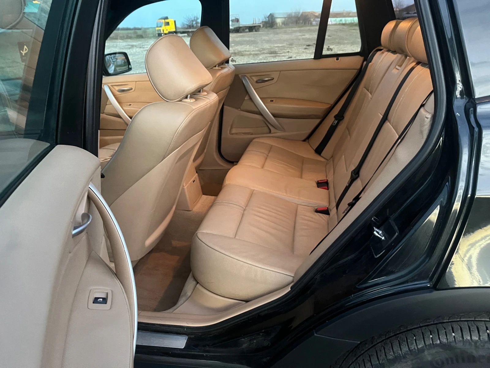 BMW X3 3.0 SD - изображение 10