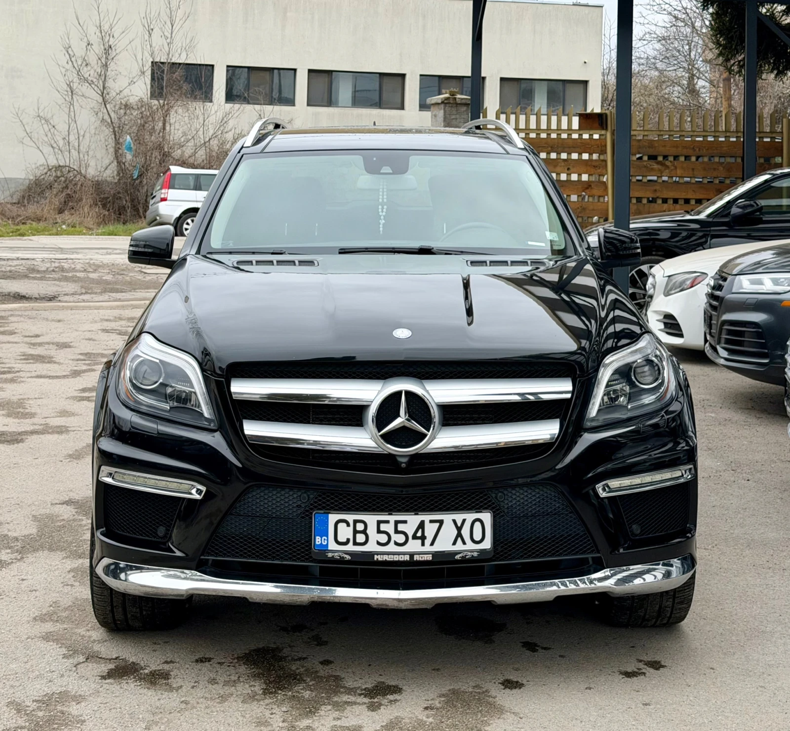 Mercedes-Benz GL 350 AMG-pack, снимка 2 - Автомобили и джипове - 54035179