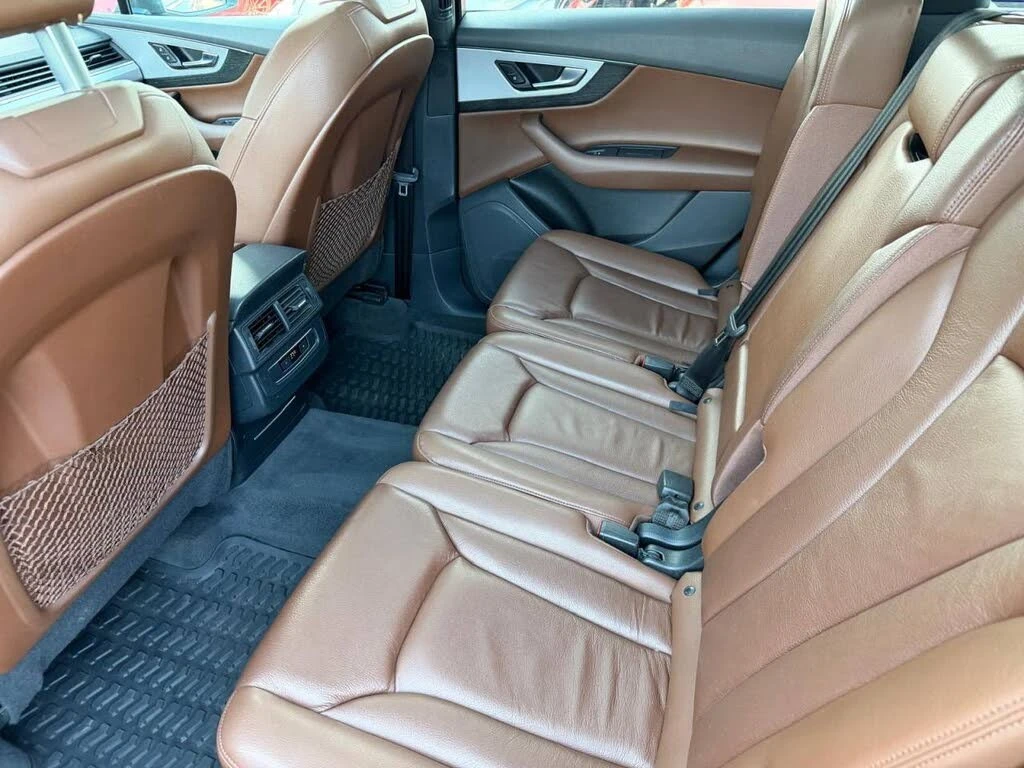 Audi Q7 ПАНОРАМА * HeadUp *  AвтоКредит * (ЦЕНА ДО БГ), снимка 11 - Автомобили и джипове - 54428708