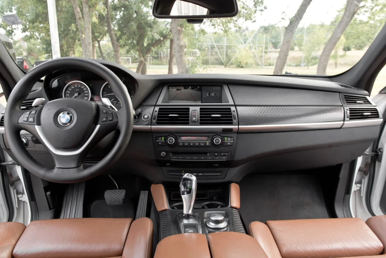BMW X6, снимка 8 - Автомобили и джипове - 54641736