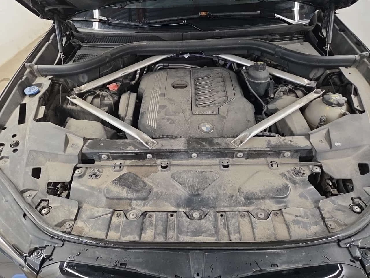 BMW X6 XDRIVE40I/ЛАЗЕРИ/360/ХАРМАН/ПАНО/МАСАЖ/ФИНАНСИРАНЕ, снимка 16 - Автомобили и джипове - 54684152